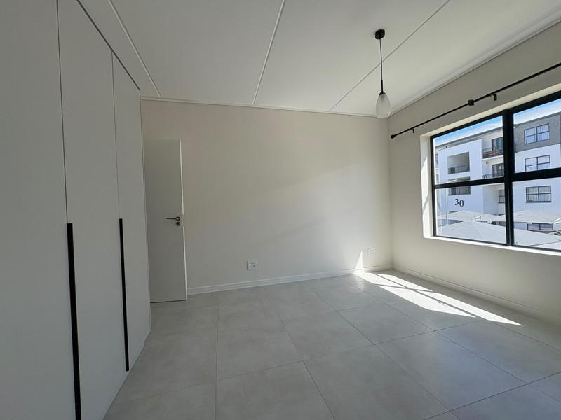 To Let 3 Bedroom Property for Rent in Sandown Western Cape
